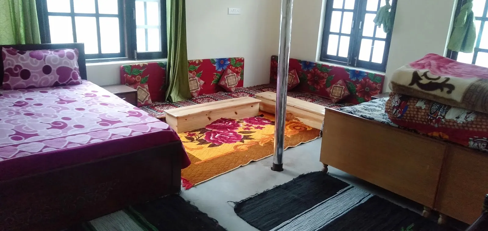 Aditya Home Stay thumbnail 2