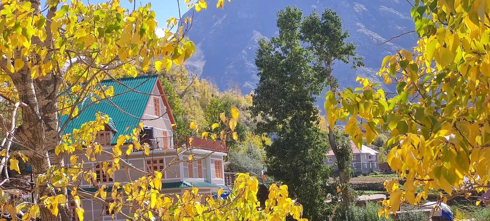 Beyond Rohtang, Phunkiyar