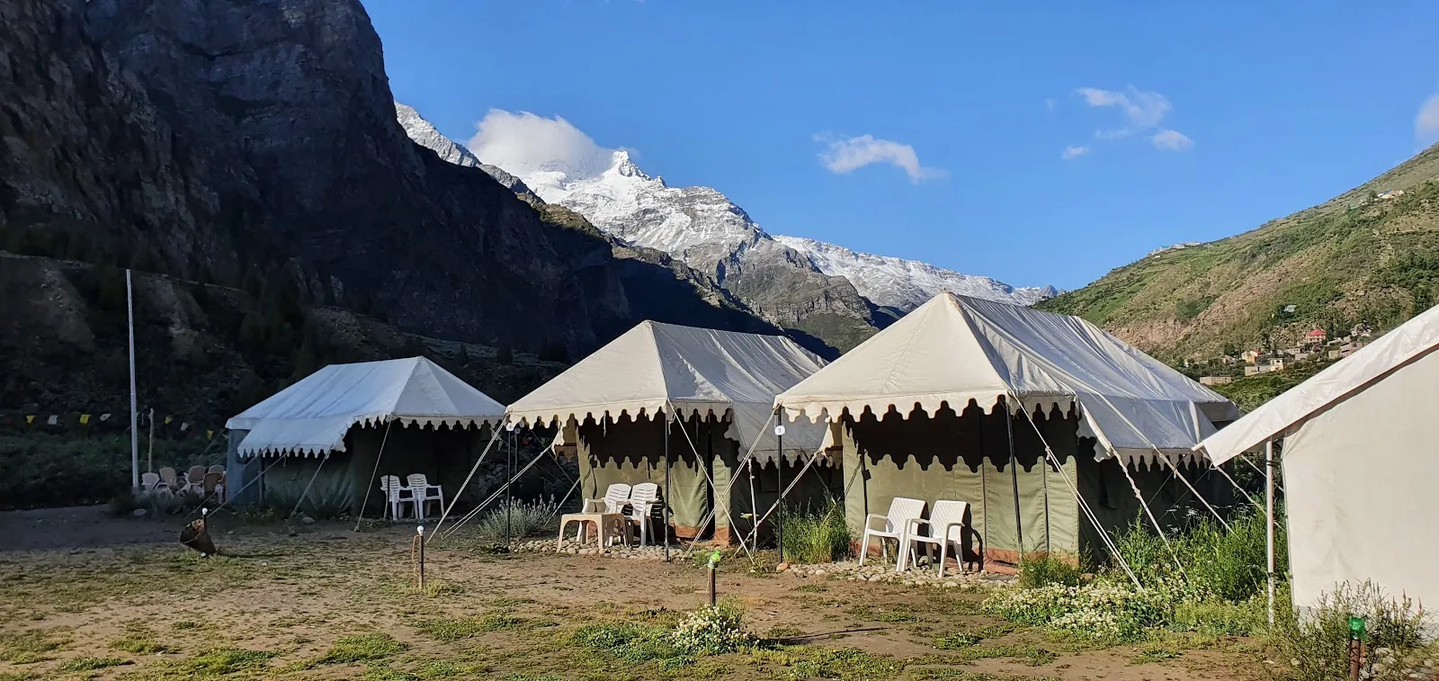 Bhaga Eco Camp — Riverside eco camp near Jispa