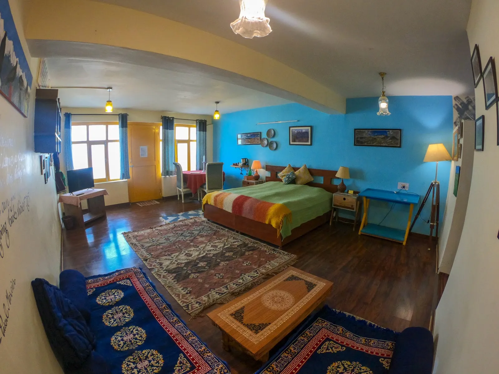 Hotel Deyzor thumbnail 3