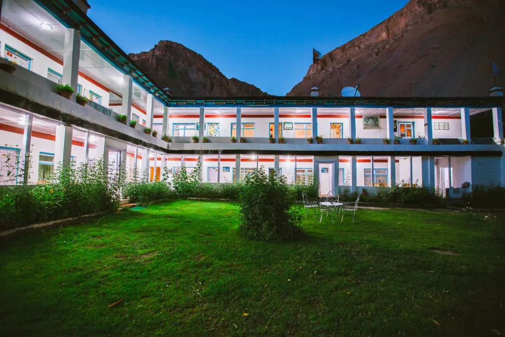 Hotel Sakya Abode, Kaza