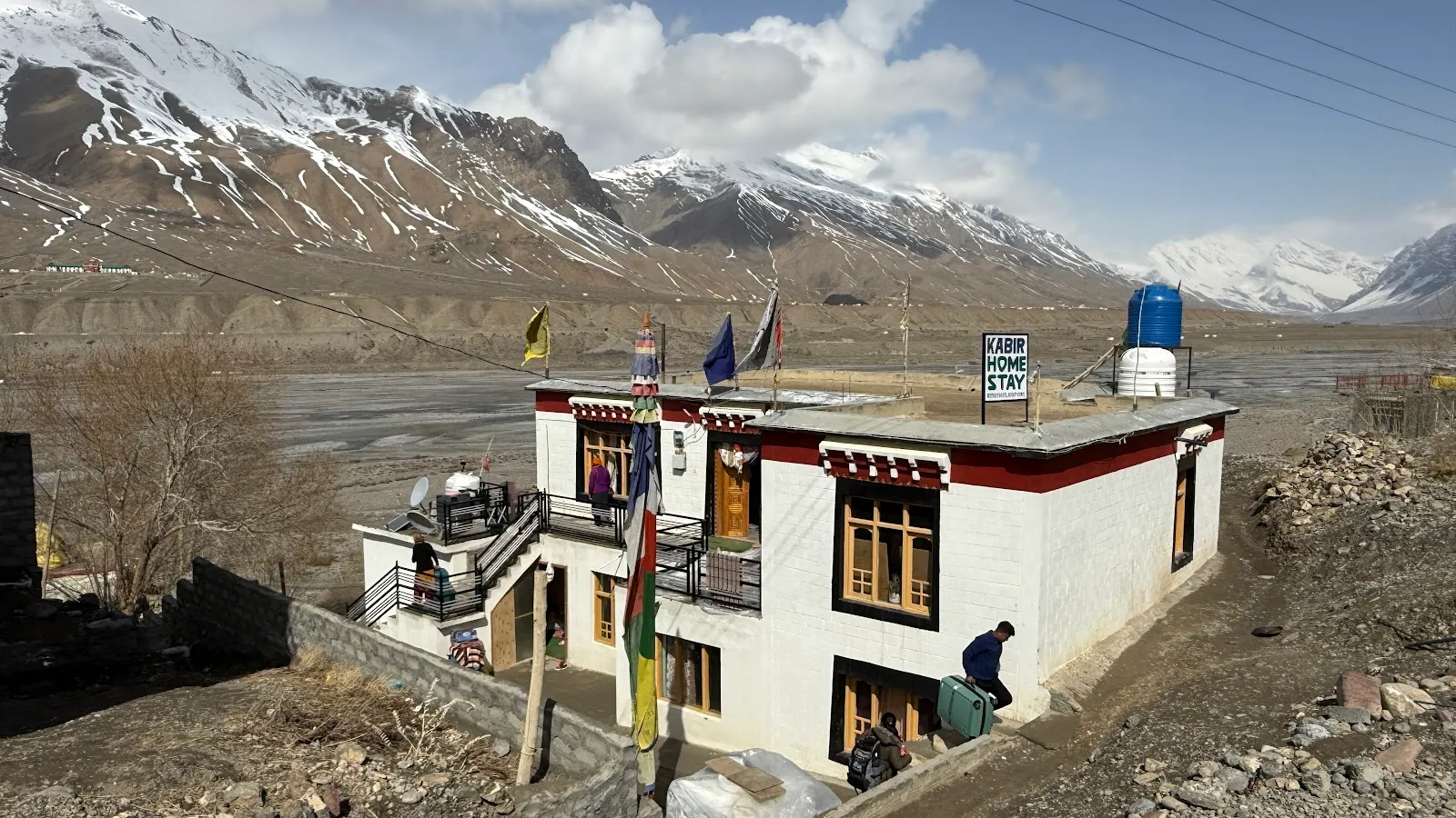 Kabir Home Stay, Kaza