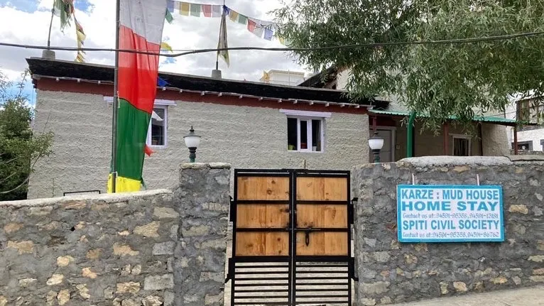 Karze Heritage Mud House Homestay thumbnail 4