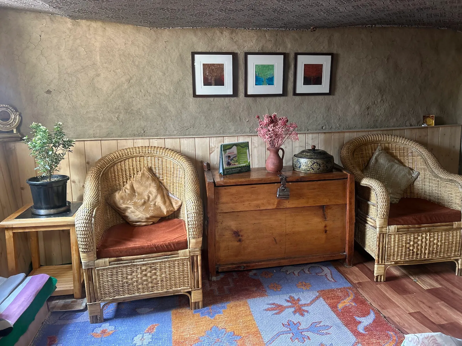 Karze Heritage Mud House Homestay thumbnail 6