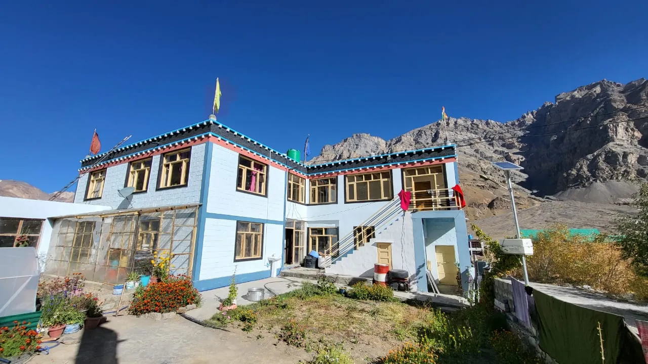 Khyentsey Home Stay, Losar