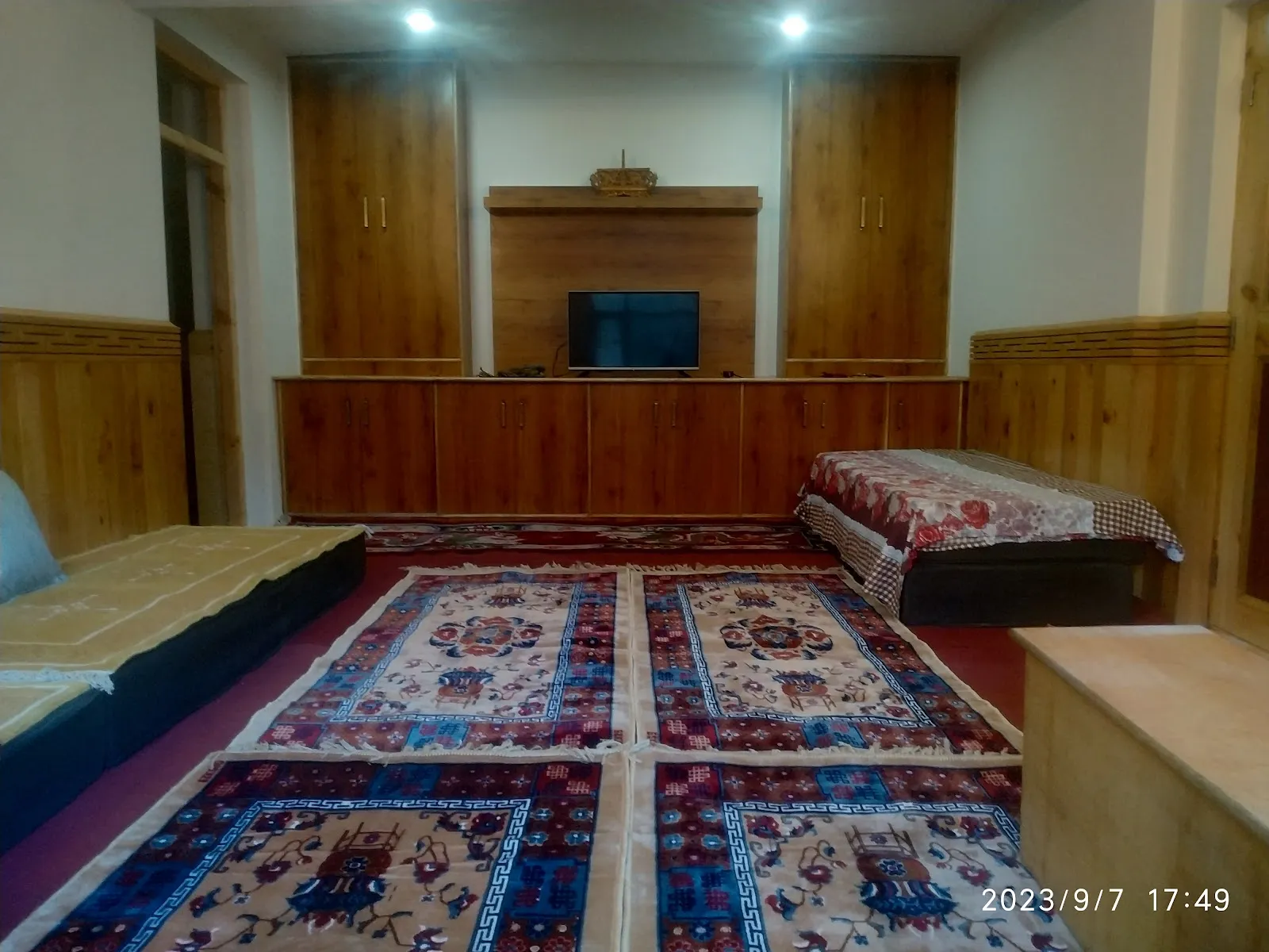 Spiti Valley Hotel thumbnail 5