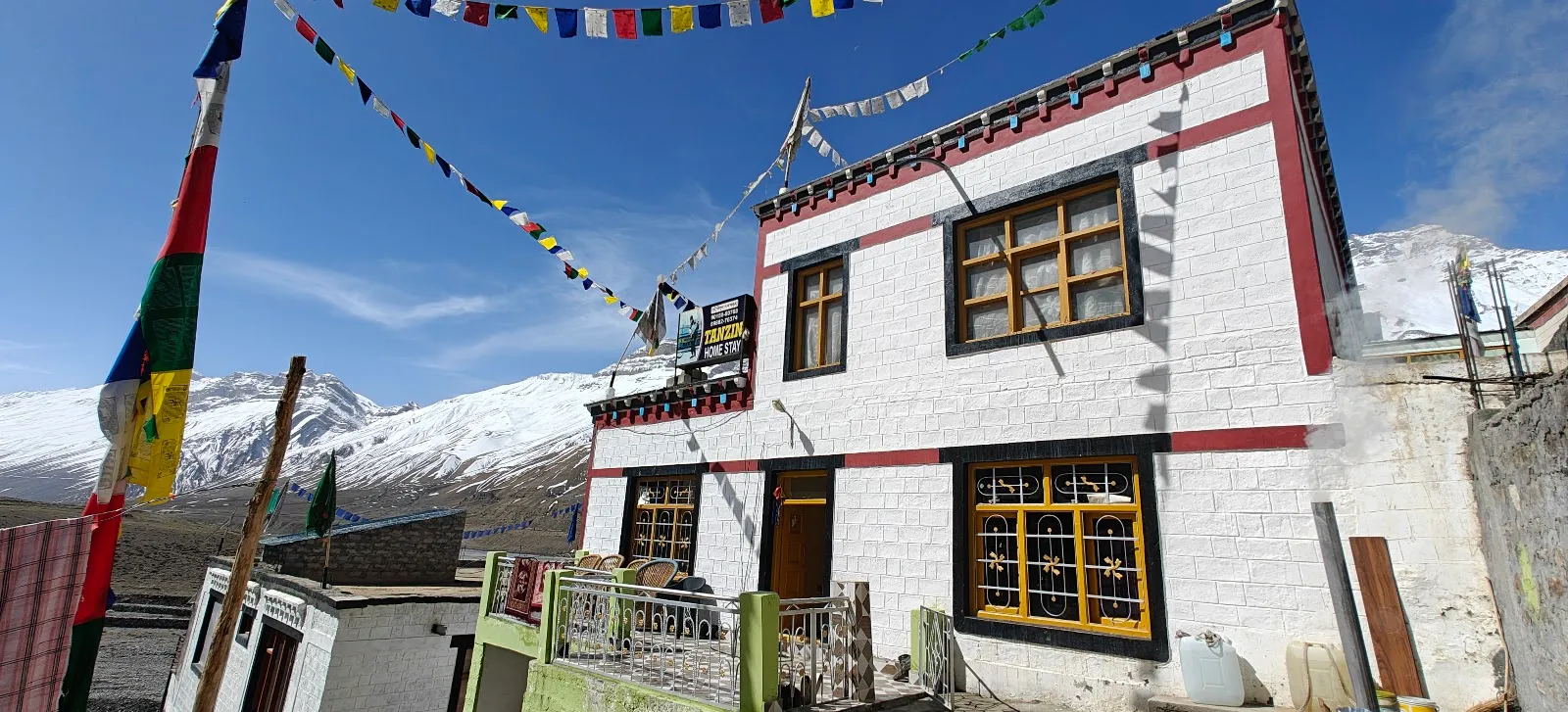 Tenzin Homestay Delek, Kaza
