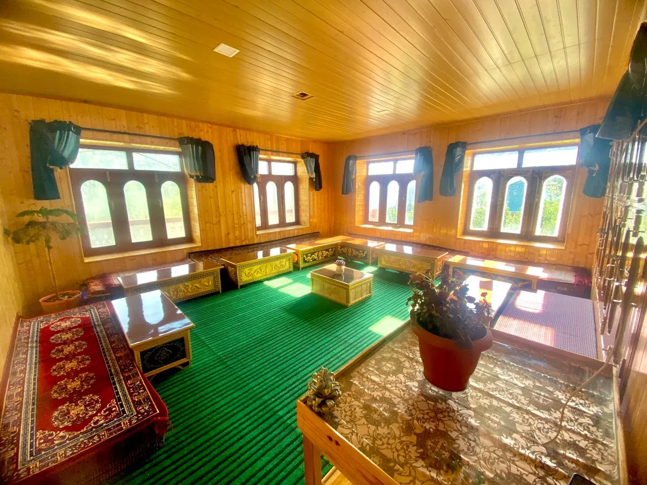 Thalingba Home Stay thumbnail 3