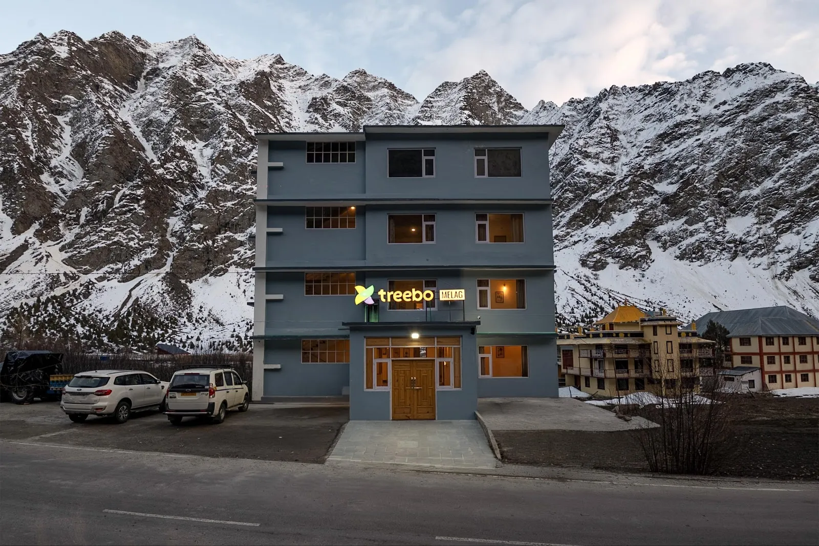Treebo Melag Jispa, Jispa